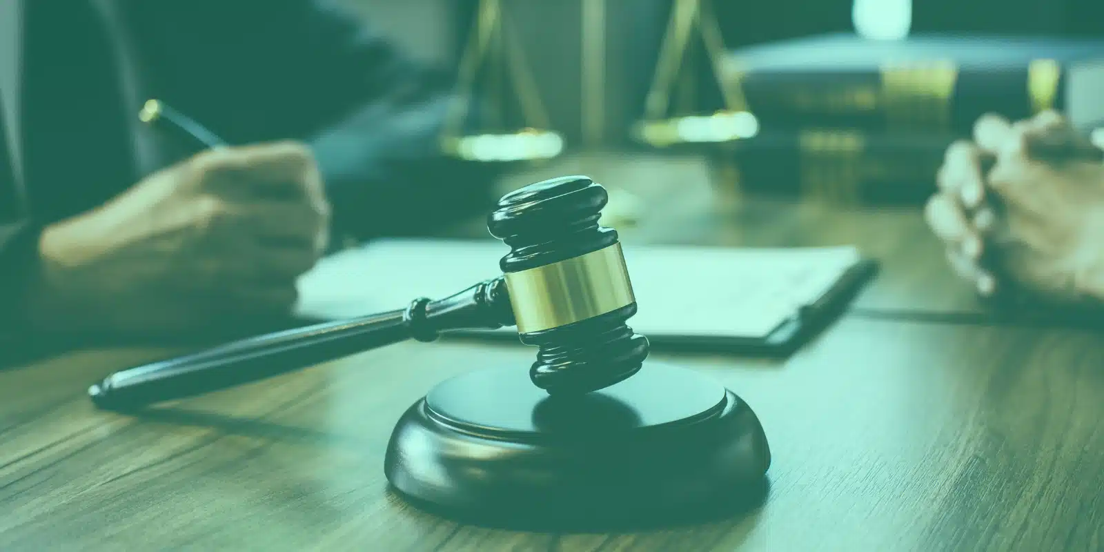 avocat titre de séjour intérêt